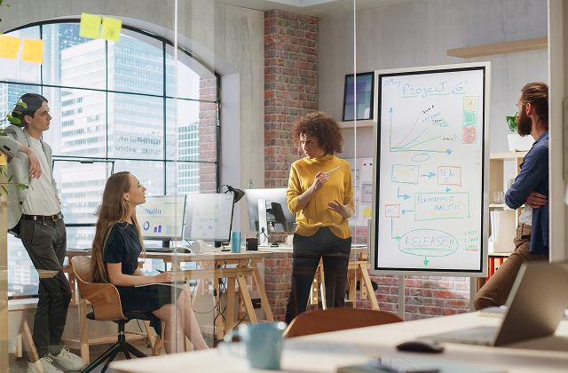 HR and L&D Leaders Identify Five Challenges Exemplary Leaders Must Navigate in 2026 